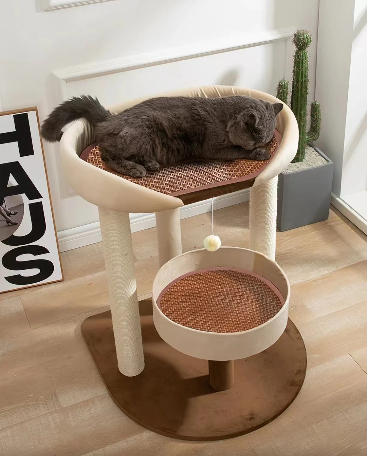Large Cat Tree with Bed: Sisal Scratching Post for Big Cats