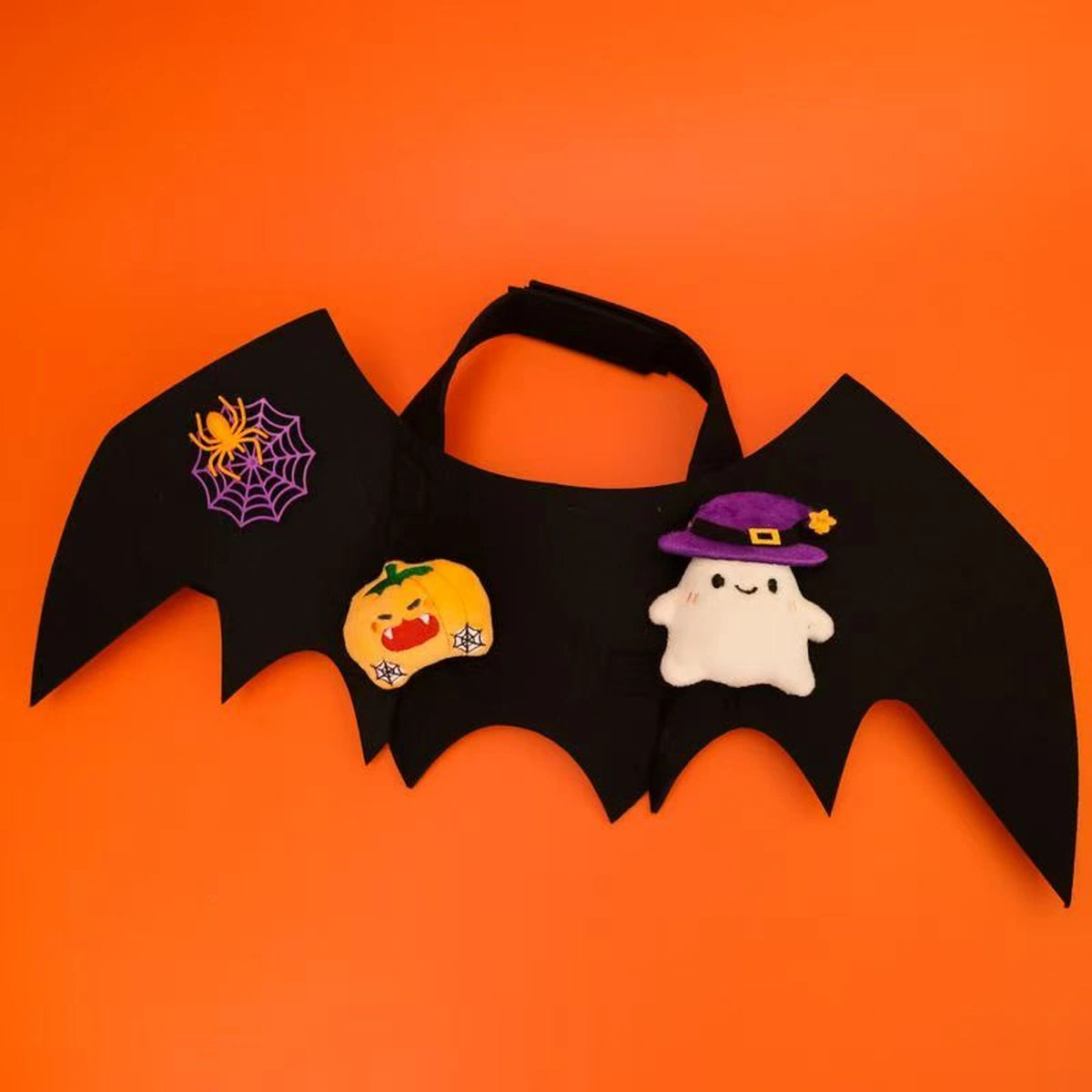 魔女と幽霊のハロウィーン チャームが付いたコウモリの羽