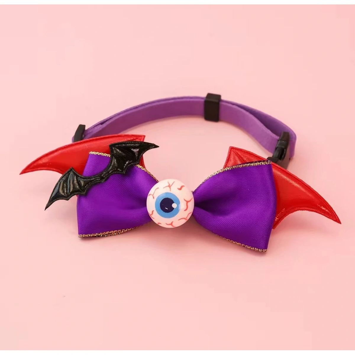 Purple bat bow collar close view