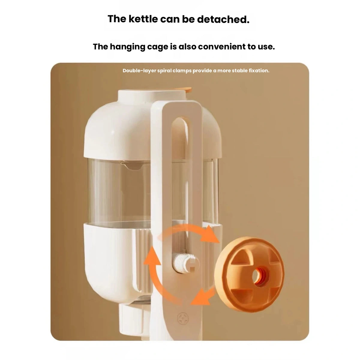 Close-up of the Hipidog removable water container