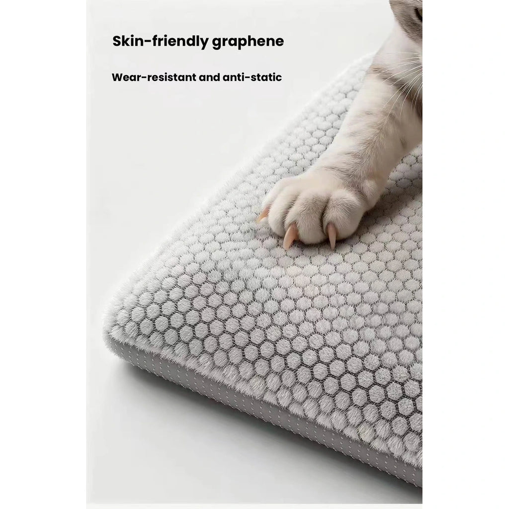 POPOCOLA pet mat: close view of textured mat fabric
