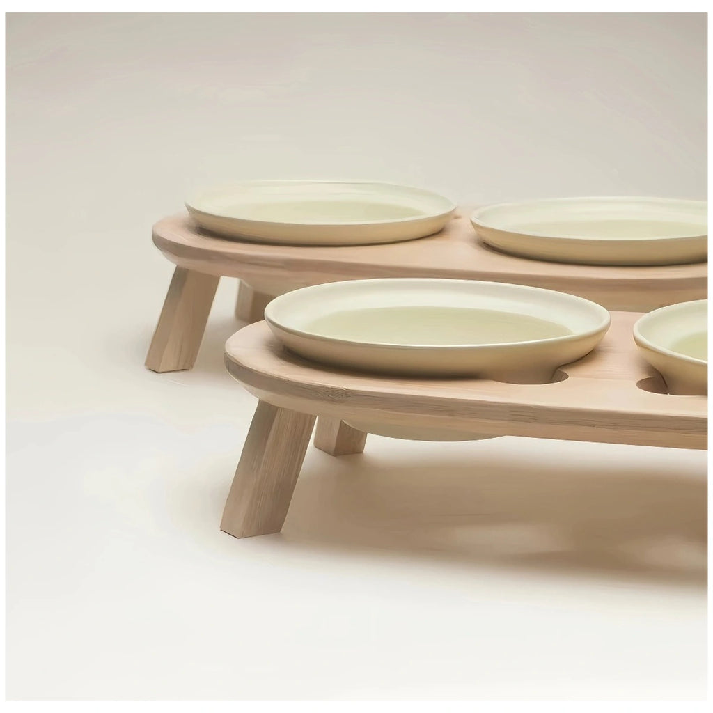 Side profile of the inFluffy double-bowl wooden stand