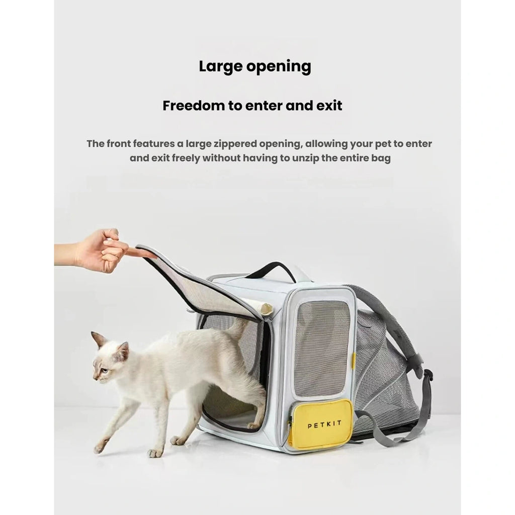 Large front opening of the PETKIT cat carrier backpack