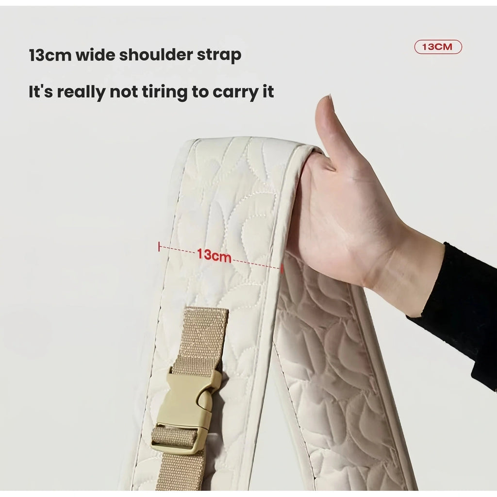 Close-up of the Petstar carrier’s wide padded shoulder strap and adjustable buckle